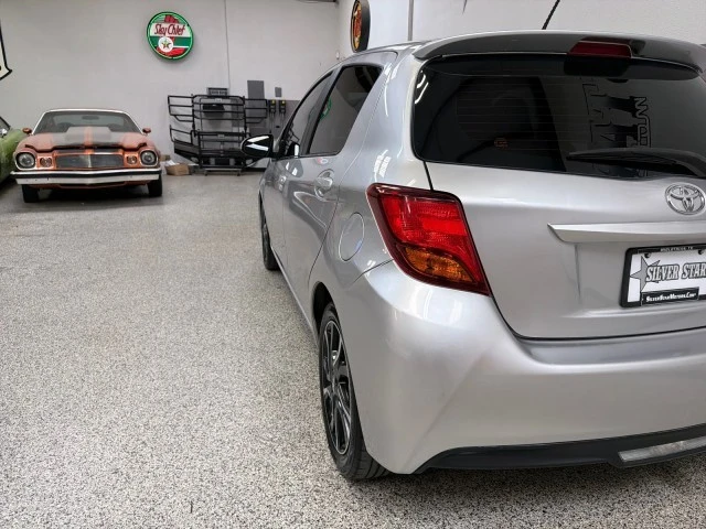 2015 Toyota Yaris - Image 9 of 21