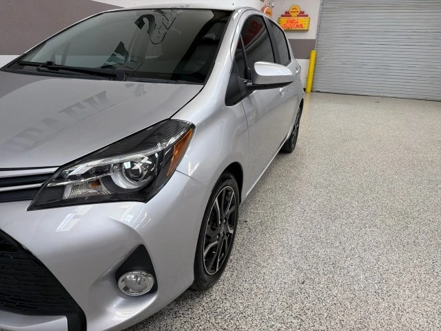 2015 Toyota Yaris - Image 10 of 21