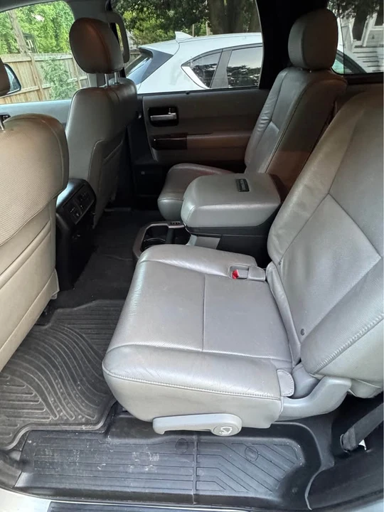 2015 Toyota Sequoia 2nd Gen - Image 6 of 16