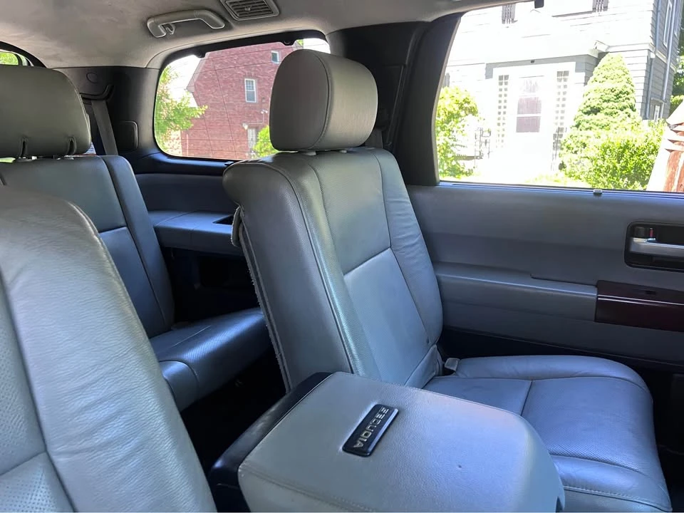 2015 Toyota Sequoia 2nd Gen - Image 12 of 16