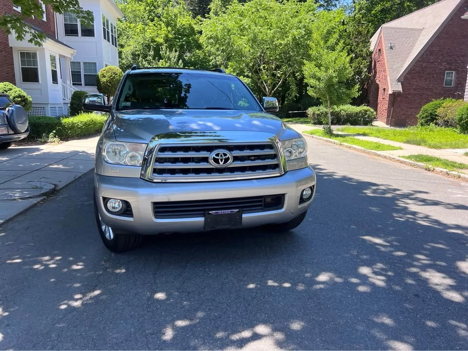 2015 Toyota Sequoia 2nd Gen - Image 3 of 16