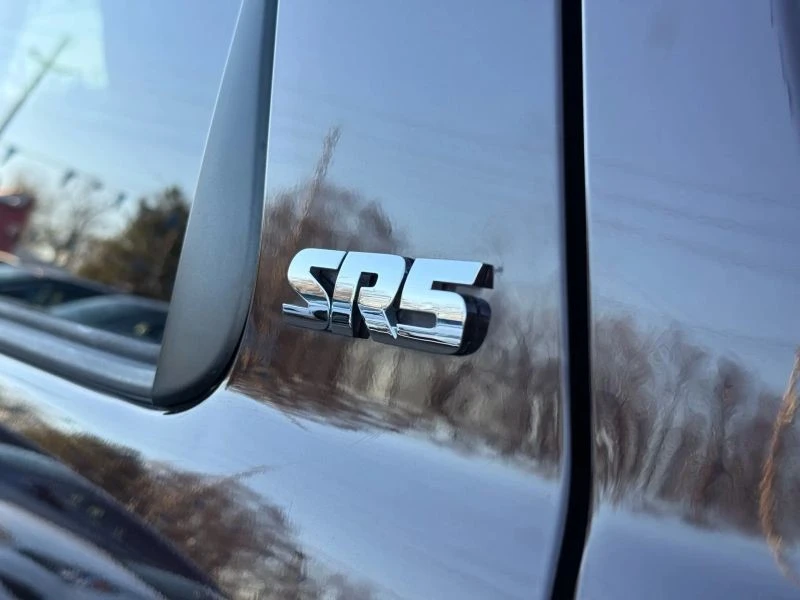 2015 Toyota Sequoia 2nd Gen - Image 5 of 12