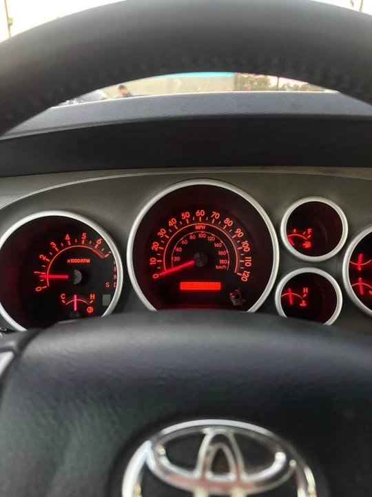 2015 Toyota Sequoia 2nd Gen - Image 8 of 20
