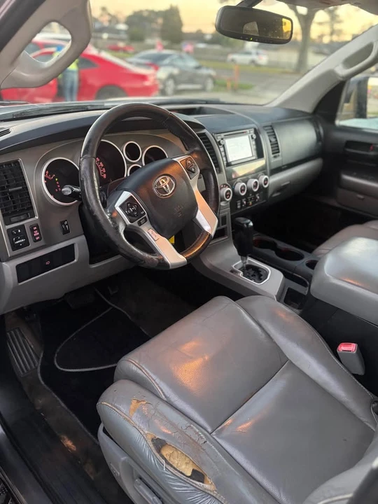 2015 Toyota Sequoia 2nd Gen - Image 5 of 20