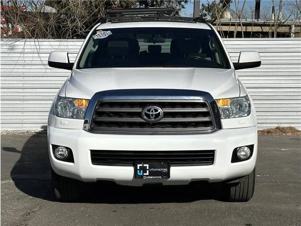 2015 Toyota Sequoia 2nd Gen - Image 7 of 21
