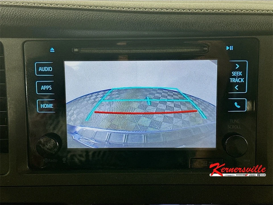 2015 Toyota Sienna 3rd Gen - Image 20 of 21