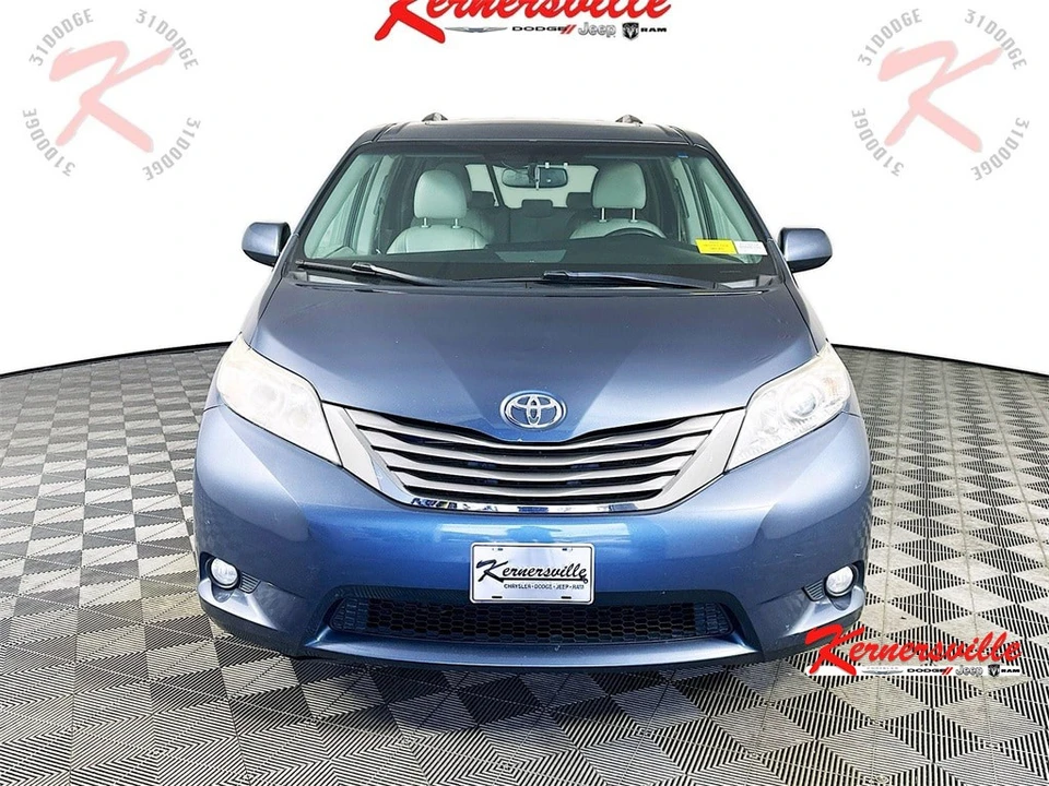 2015 Toyota Sienna 3rd Gen - Image 2 of 21
