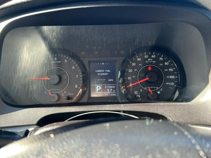 2015 Toyota Sienna 3rd Gen - Image 10 of 12
