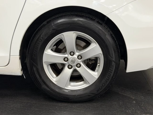 2015 Toyota Sienna 3rd Gen - Image 17 of 21