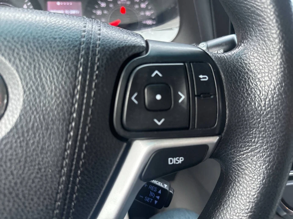 2015 Toyota Sienna 3rd Gen - Image 21 of 21