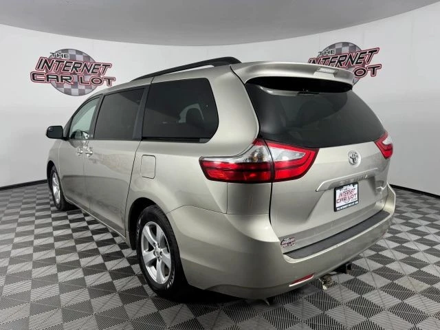 2015 Toyota Sienna 3rd Gen - Image 5 of 12