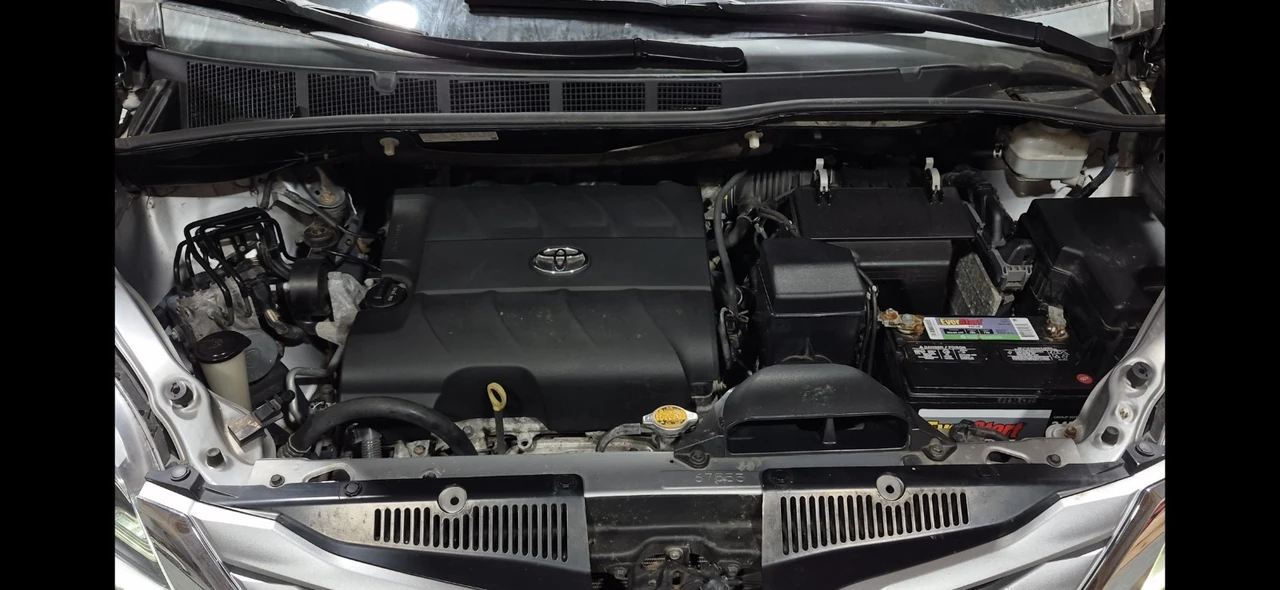2015 Toyota Sienna 3rd Gen - Image 20 of 20