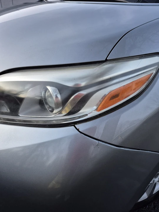 2015 Toyota Sienna 3rd Gen - Image 3 of 20