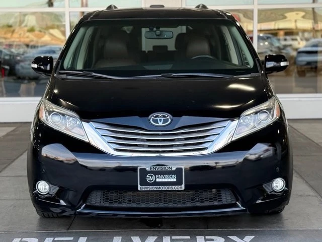 2015 Toyota Sienna 3rd Gen - Image 4 of 12