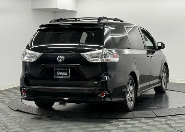 2015 Toyota Sienna 2nd Gen - Image 6 of 12
