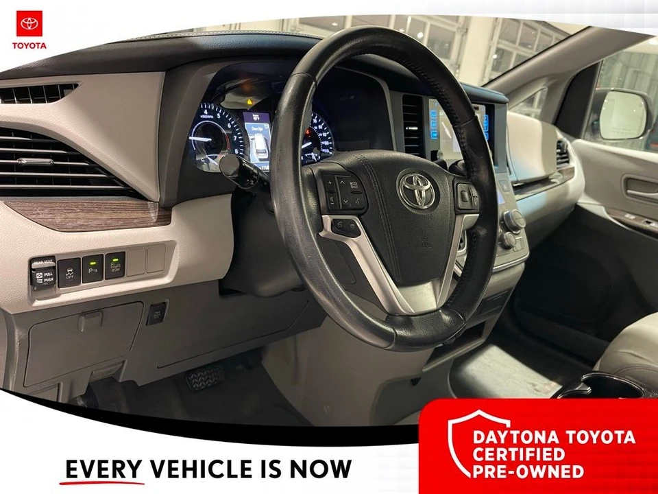 2015 Toyota Sienna 3rd Gen - Image 5 of 10