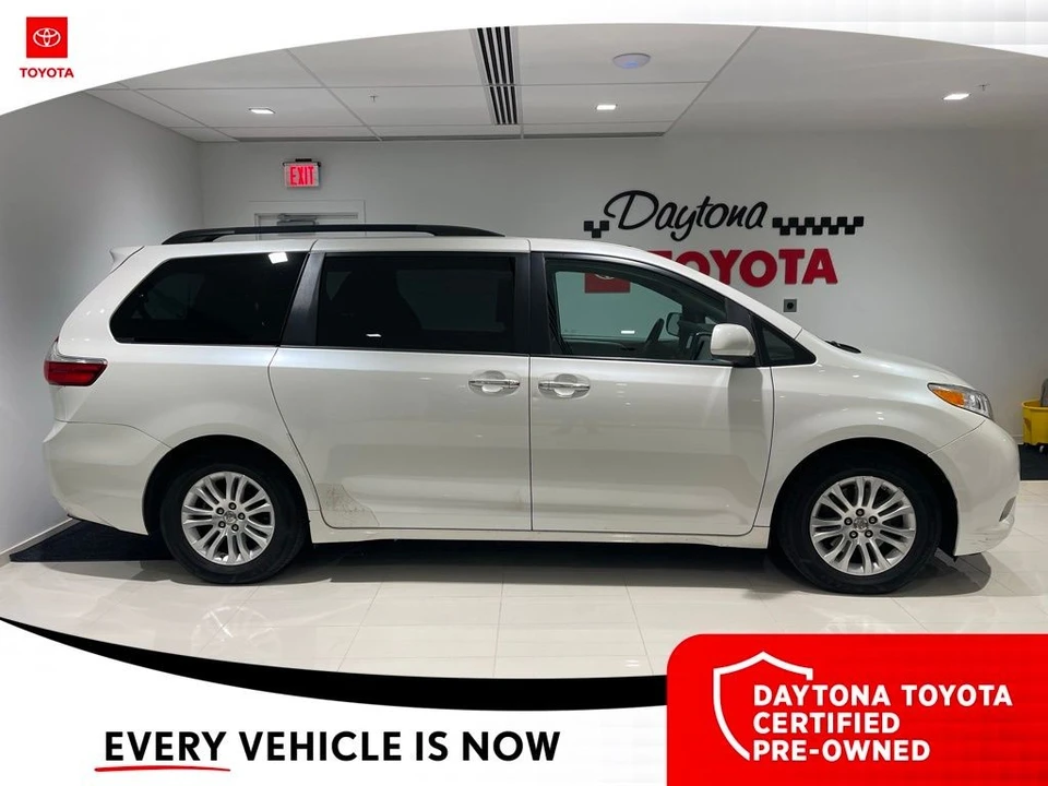 2015 Toyota Sienna 3rd Gen - Image 9 of 10