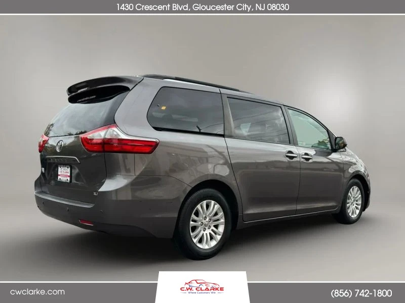 2015 Toyota Sienna 3rd Gen - Image 6 of 12
