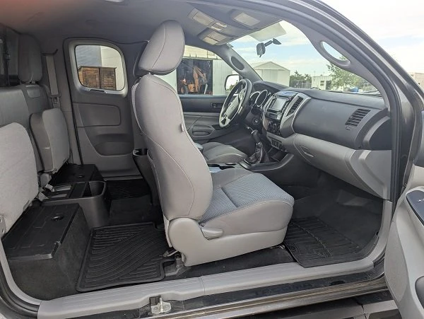 2015 Toyota Tacoma 2nd Gen - Image 10 of 12