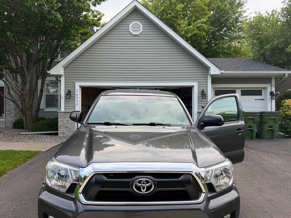 2015 Toyota Tacoma 2nd Gen - Image 5 of 9