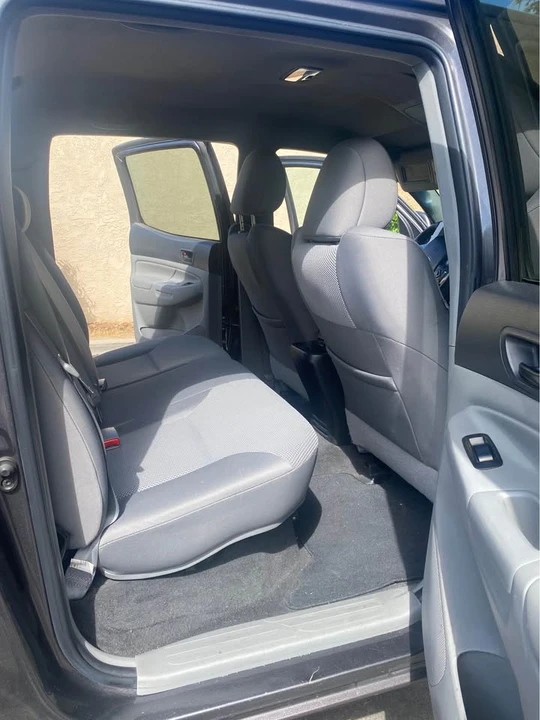 2015 Toyota Tacoma 2nd Gen - Image 7 of 9