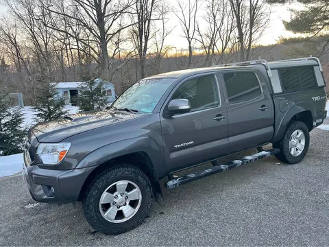 2015 Toyota Tacoma Double Cab TRD Sport Pickup 4D 5 ft