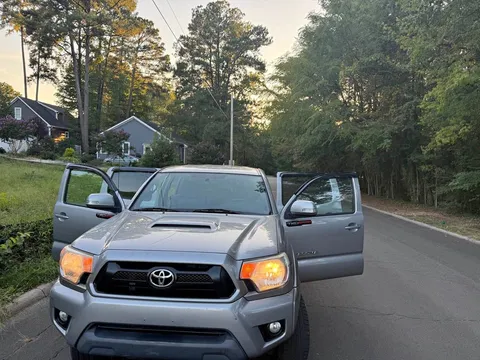 2015 Toyota Tacoma Double Cab TRD Sport Pickup 4D 5 ft