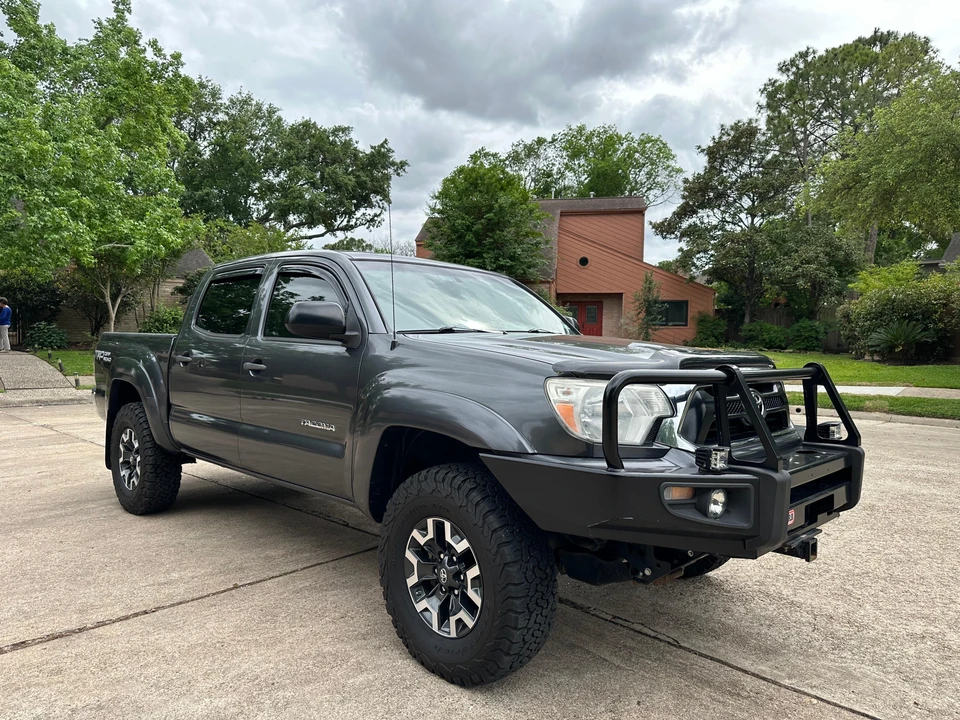 2015 Toyota Tacoma 2nd Gen - Image 15 of 31