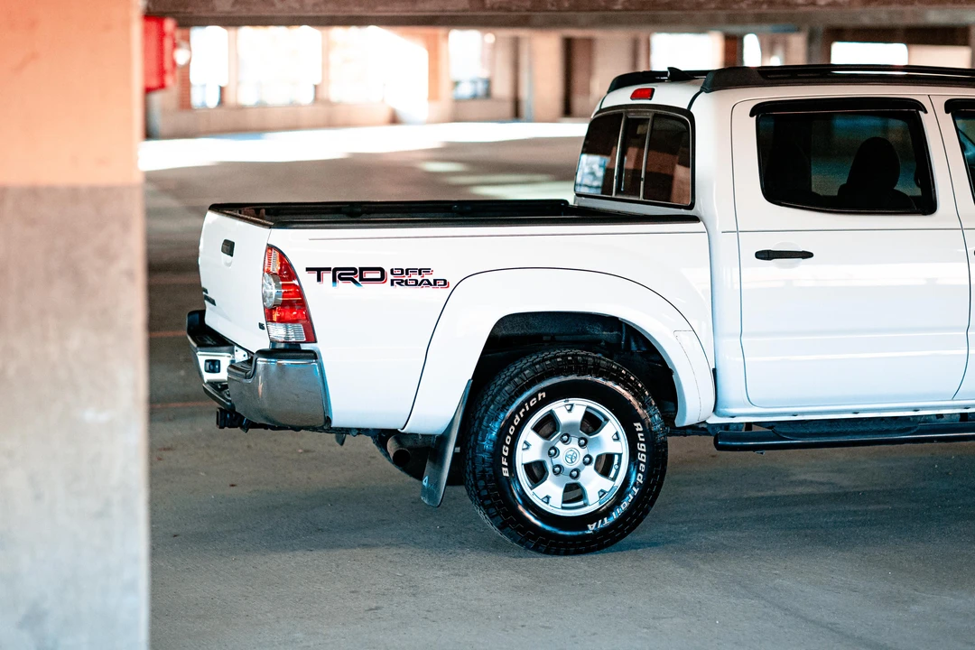2015 Toyota Tacoma 2nd Gen - Image 14 of 31