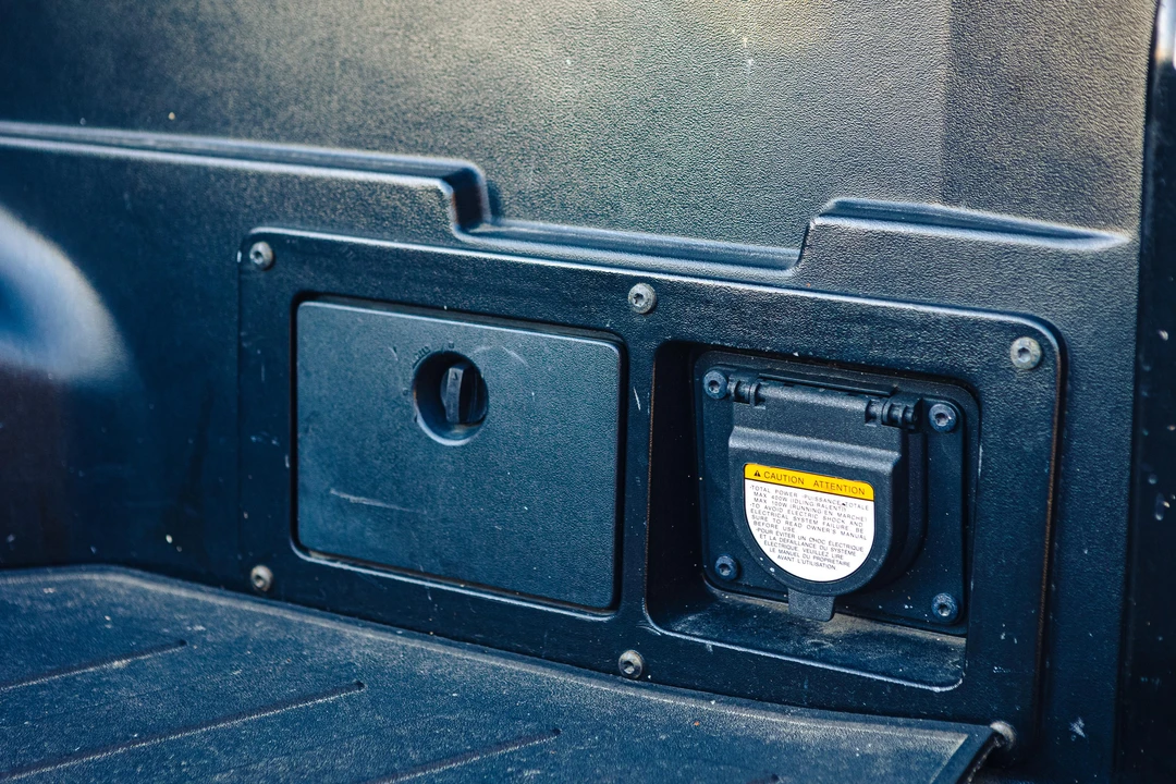 2015 Toyota Tacoma 2nd Gen - Image 16 of 31