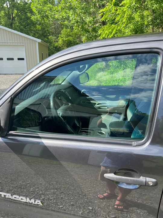 2015 Toyota Tacoma 2nd Gen - Image 21 of 31