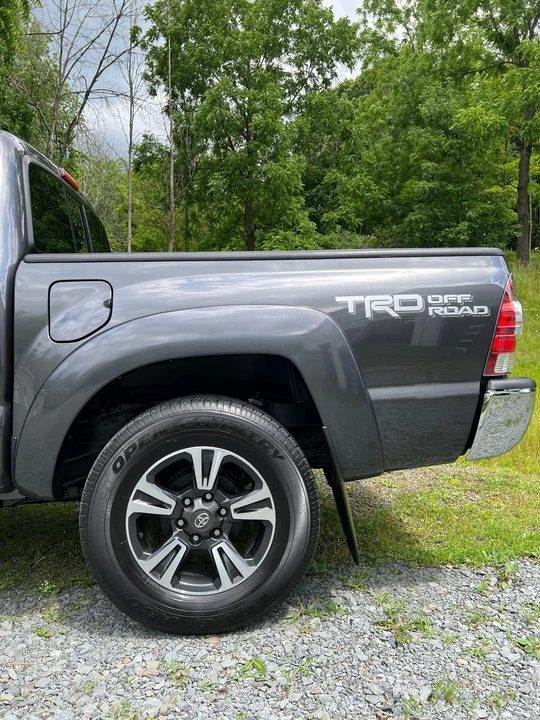 2015 Toyota Tacoma 2nd Gen - Image 29 of 31