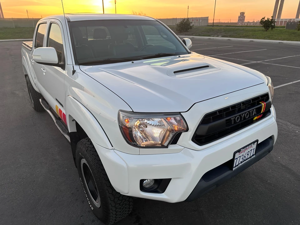 2015 Toyota Tacoma 2nd Gen - Image 20 of 31