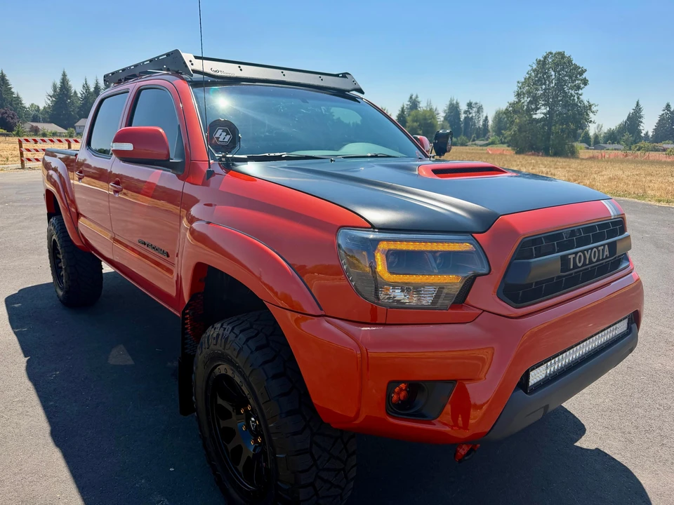 2015 Toyota Tacoma 2nd Gen - Image 8 of 31