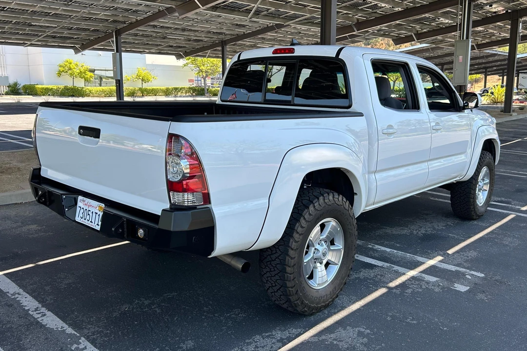 2015 Toyota Tacoma 2nd Gen - Image 4 of 31
