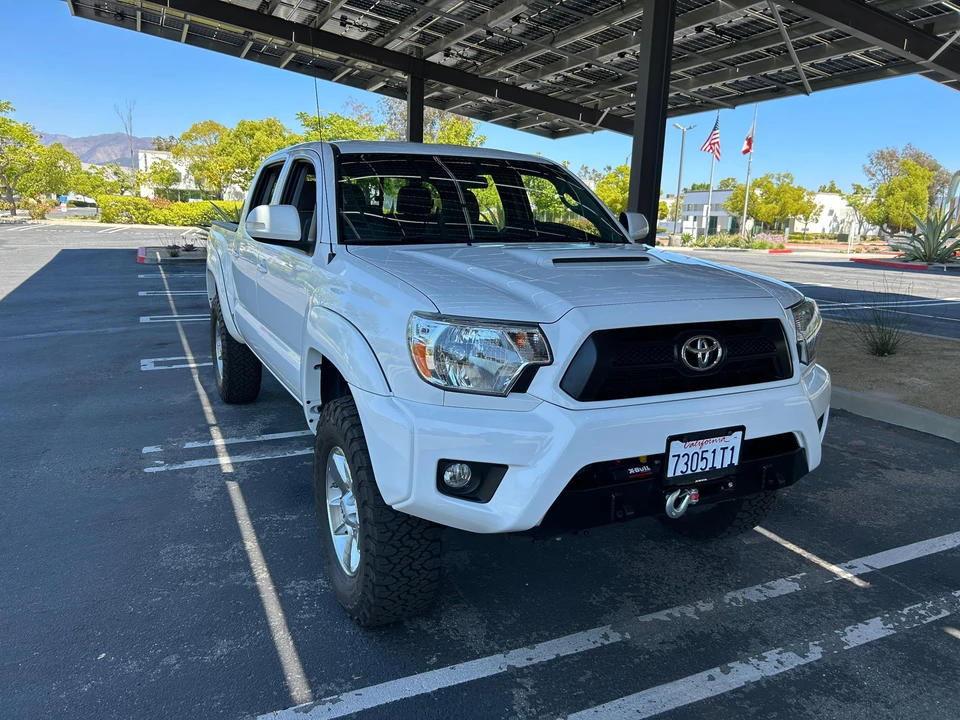 2015 Toyota Tacoma 2nd Gen - Image 15 of 31