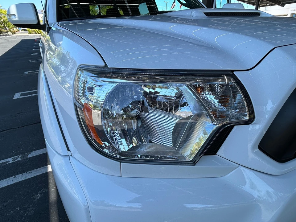 2015 Toyota Tacoma 2nd Gen - Image 17 of 31