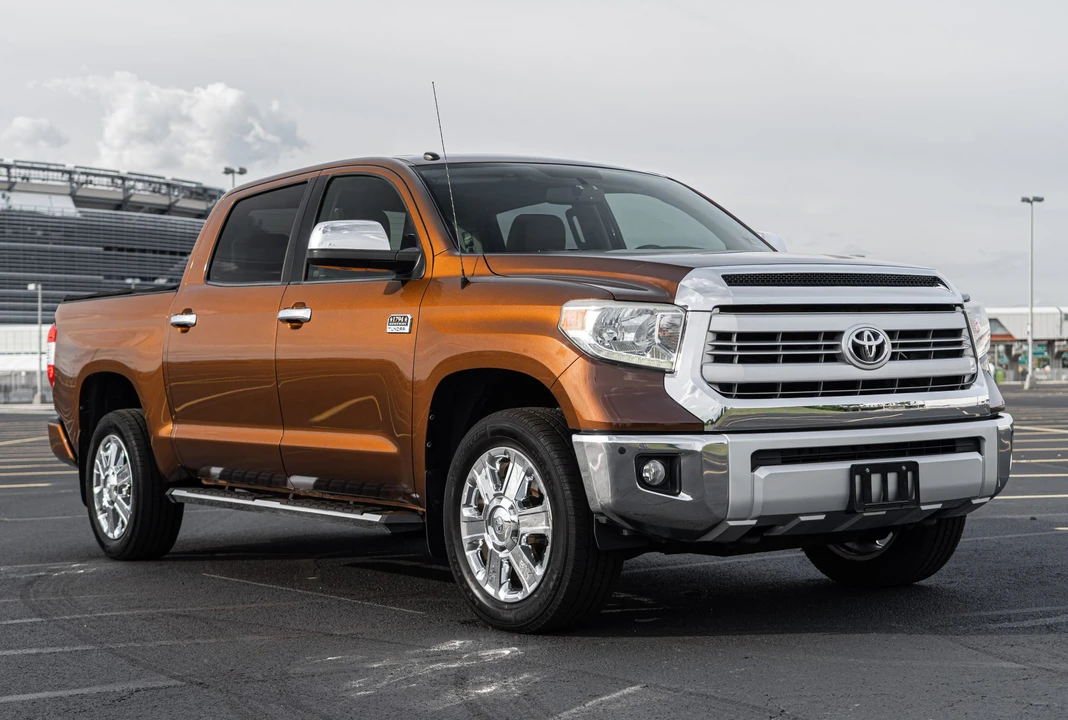 2015 Toyota Tundra 2nd Gen - Image 5 of 31