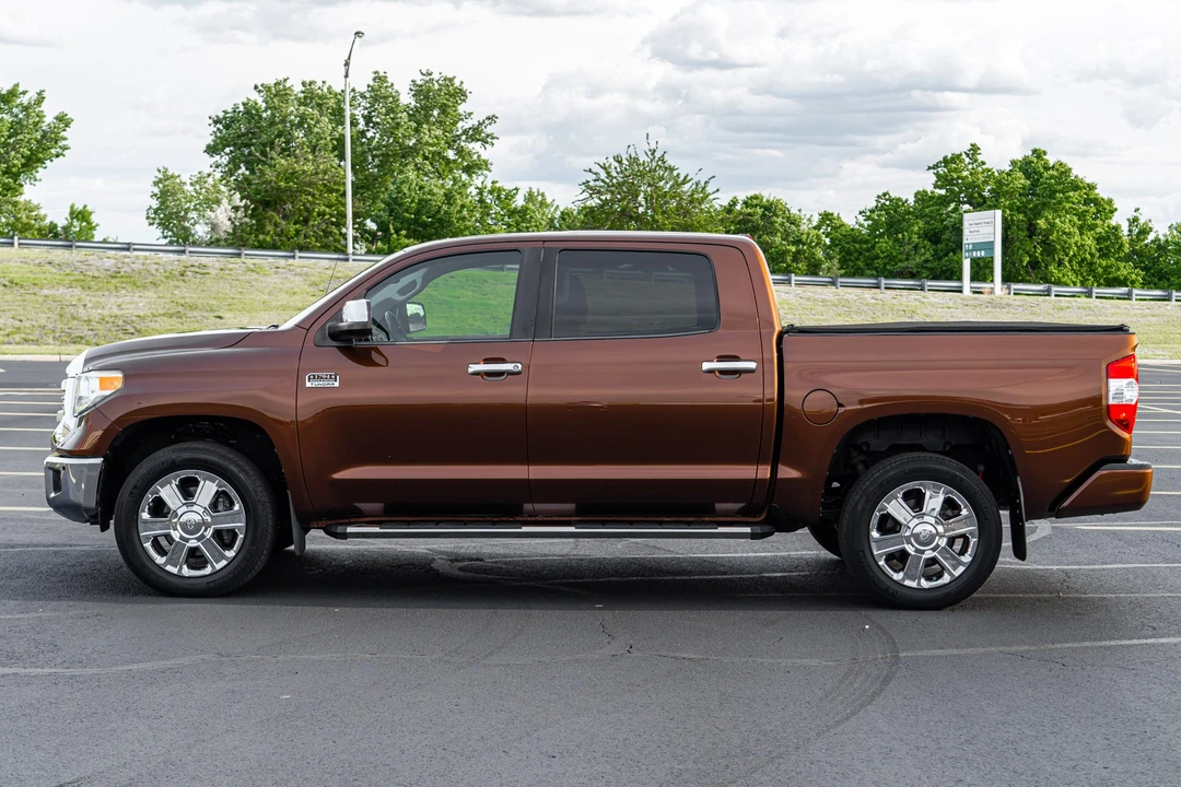2015 Toyota Tundra 2nd Gen - Image 17 of 31