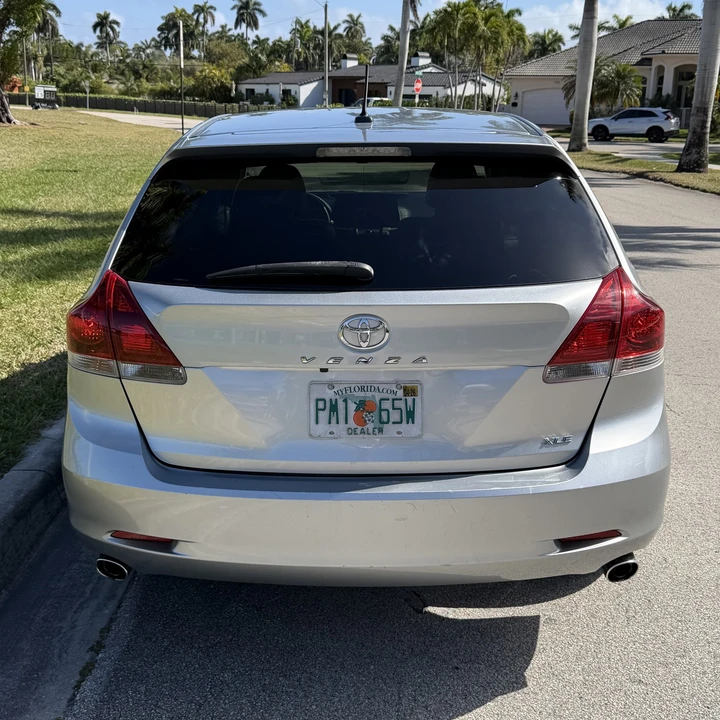 2015 Toyota Venza - Image 10 of 31
