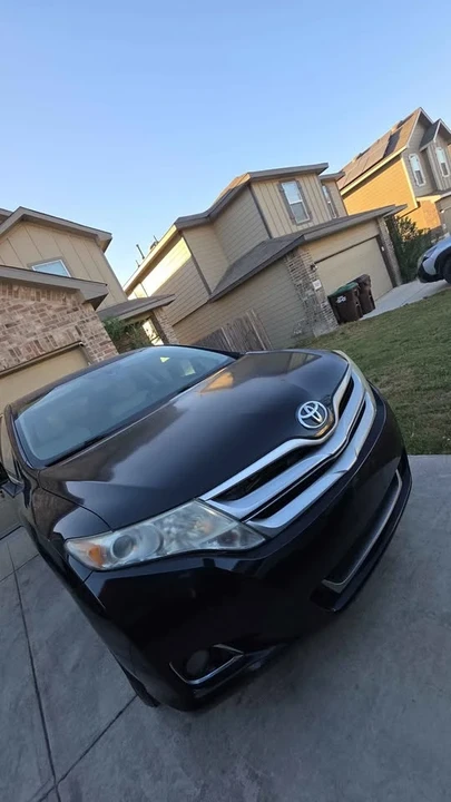 2015 Toyota Venza - Image 3 of 12