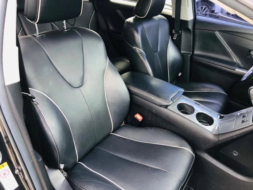 2015 Toyota Venza - Image 14 of 20