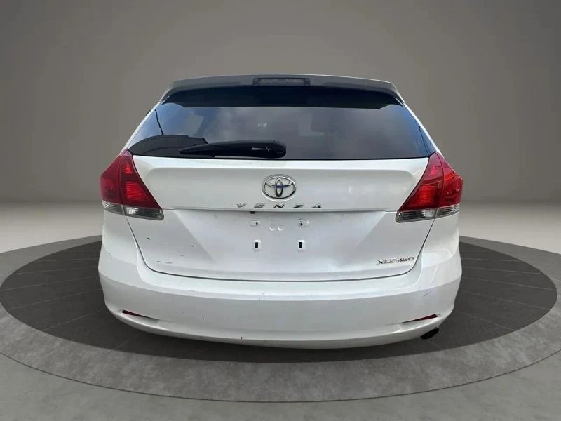 2015 Toyota Venza - Image 6 of 12