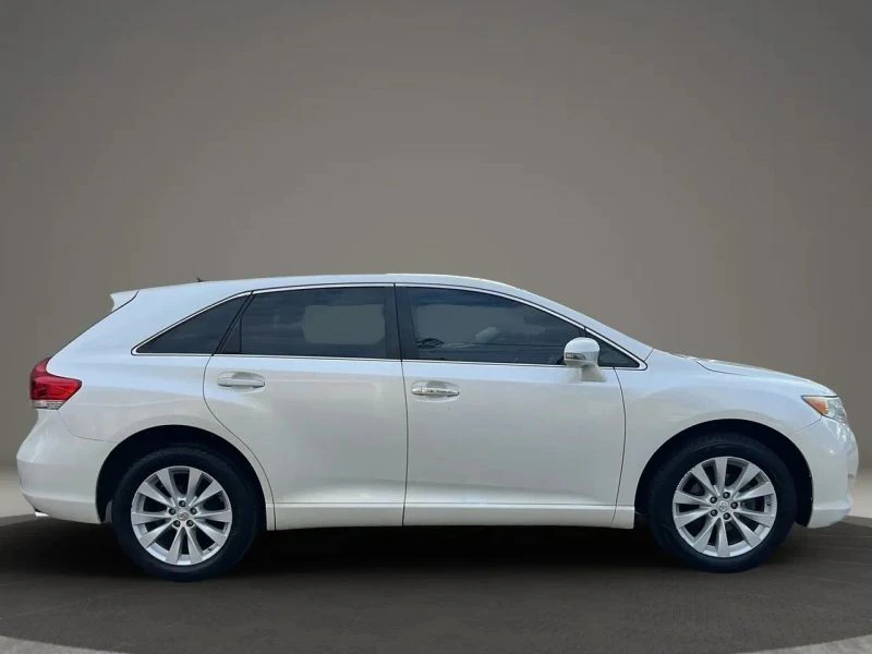 2015 Toyota Venza - Image 4 of 12