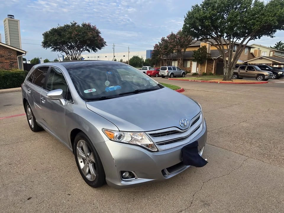 2015 Toyota Venza - Image 7 of 15