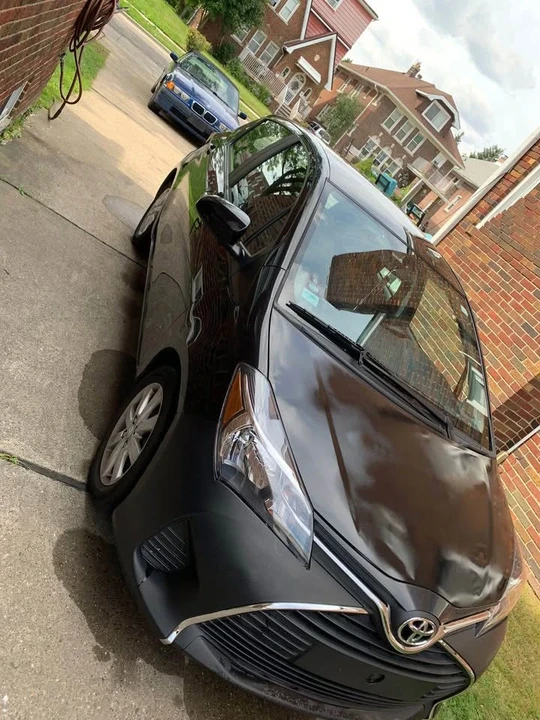 2015 Toyota Yaris - Image 2 of 6