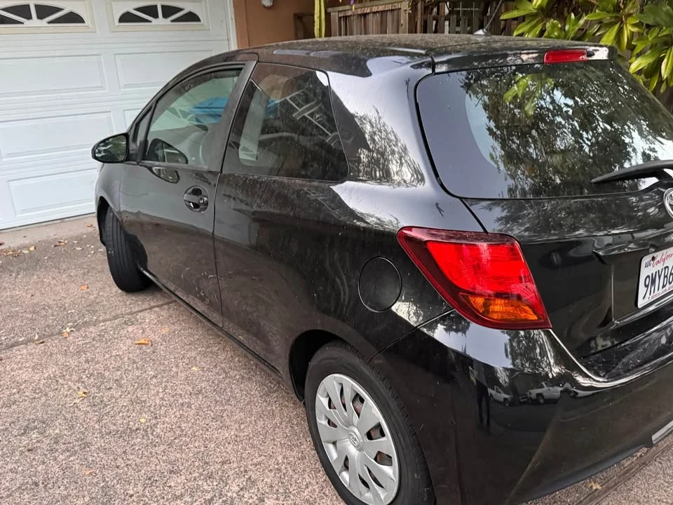 2015 Toyota Yaris - Image 4 of 8