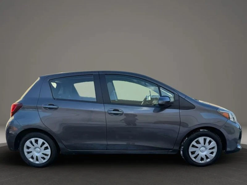 2015 Toyota Yaris - Image 4 of 12