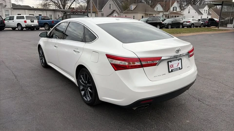 2015 Toyota Avalon 4th Gen - Image 5 of 18