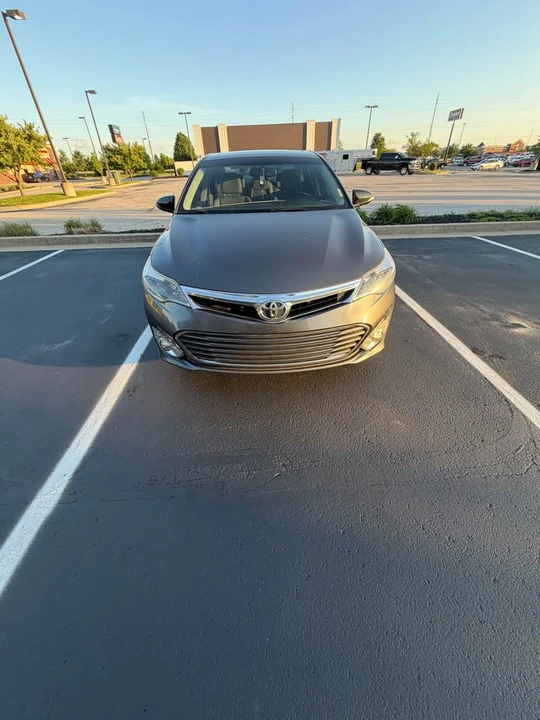 2015 Toyota Avalon 4th Gen - Image 6 of 9